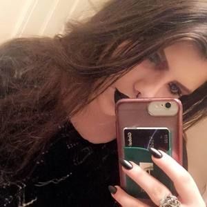 Meet your Posher, Amber